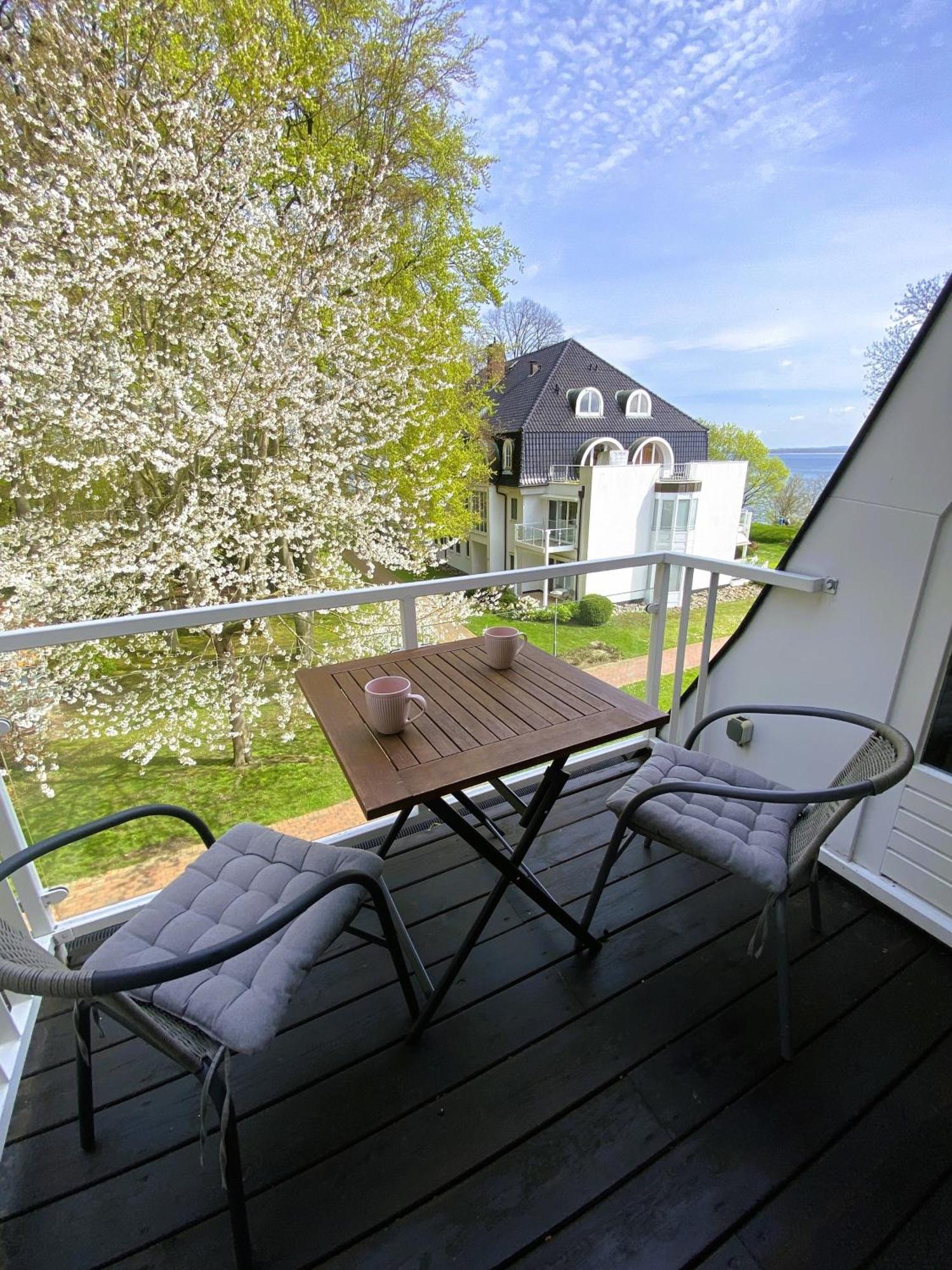 Strandappartment Meerkieker Lubecca Esterno foto